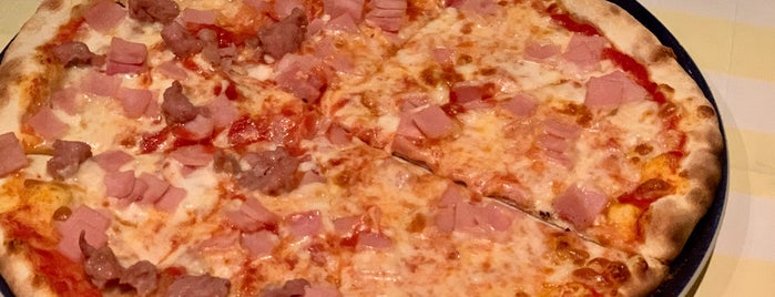 Pizzeria Limoncello is one of Foodtraveler_theworld : понравившиеся места.
