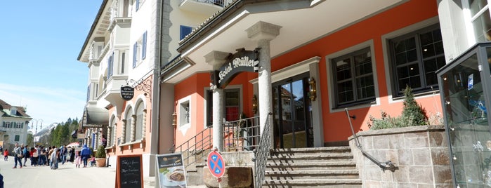 Hotel Müller is one of Foodtraveler_theworld'un Beğendiği Mekanlar.