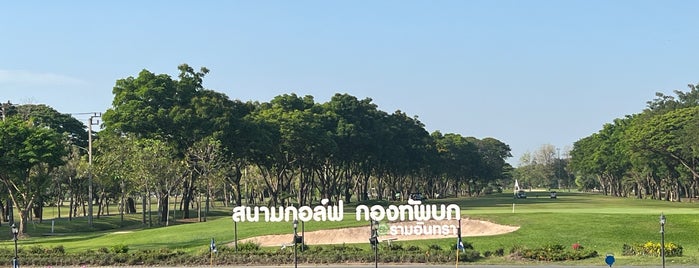 Royal Thai Army Golf Course is one of Orte, die Foodtraveler_theworld gefallen.