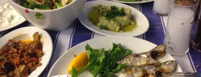 Ali Baba Restaurant Kadıköy is one of DENİZ ÜRÜNLERİ➖BALIKÇILAR.