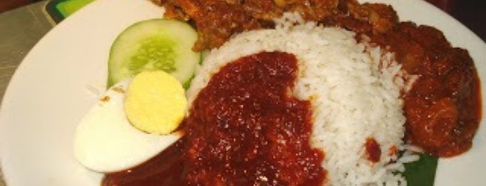 Nasi Lemak Antarabangsa is one of Foodie Haunts 1 - Malaysia.