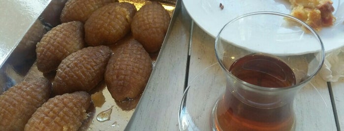 Muğla Arzum Ekmek Fırını is one of Locais curtidos por Hatice.