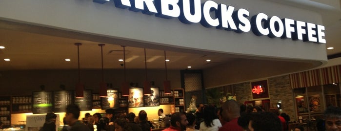 Starbucks is one of Tempat yang Disukai Anis.
