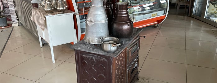 Muhtar'ın Yeri Denızlı Kebabı is one of kebapçılar.