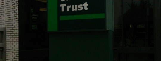 TD Canada Trust is one of Jennyさんのお気に入りスポット.
