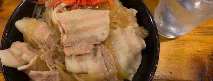 焼鳥ことぶき is one of fujiさんの保存済みスポット.