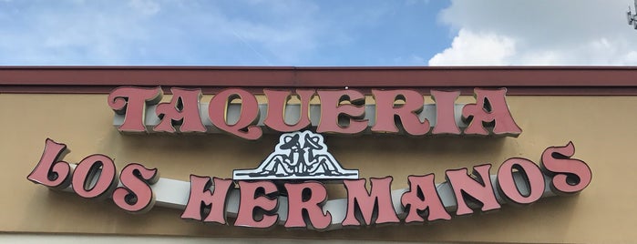 Taqueria Los Hermanos is one of Kimさんのお気に入りスポット.