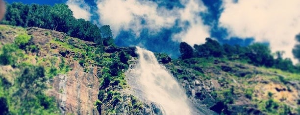 Bambarakanda Waterfall is one of Sri-Lanka.