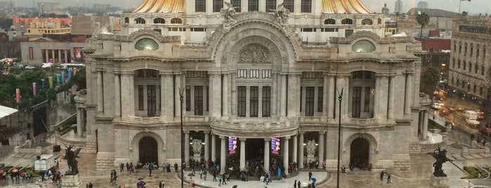 Palacio de Bellas Artes is one of สถานที่ที่ Cass ถูกใจ.