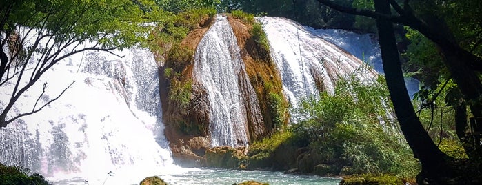 Cascadas De Agua Azul is one of Tempat yang Disukai Celina.
