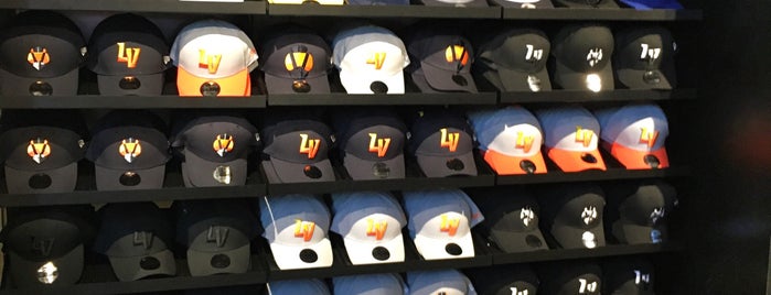 Las Vegas Aviators Team Store is one of Mikeさんのお気に入りスポット.