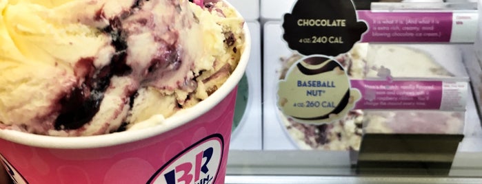 Baskin-Robbins is one of Ryanさんのお気に入りスポット.