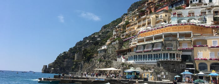 Porto di Positano is one of MC 님이 저장한 장소.