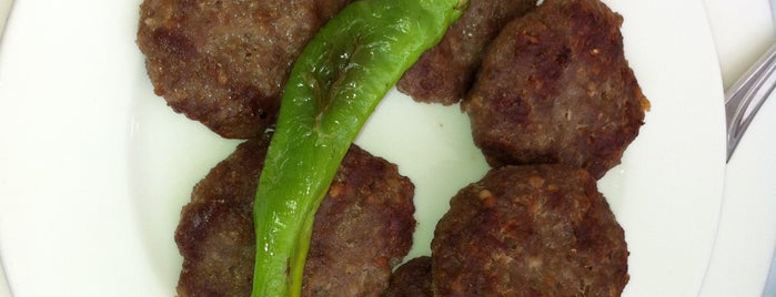 Cemilusta is one of Lugares favoritos de MC.