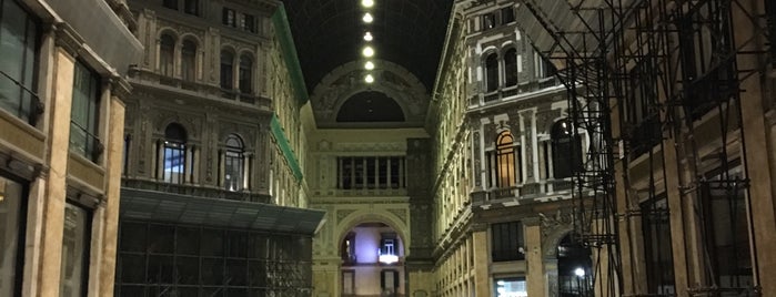 Galleria Umberto I is one of MCさんのお気に入りスポット.