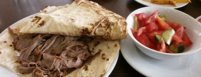 Bayramoğlu Döner is one of MCさんの保存済みスポット.