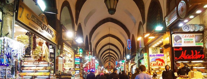 Bazar de las Especias is one of Lugares guardados de MC.