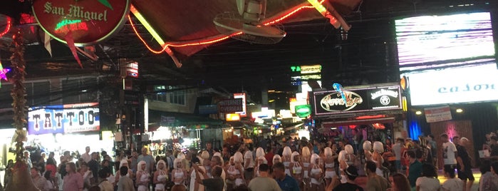 Sea Dragon Bar is one of Phuket Gece.