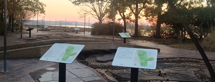 Mud Island Riverwalk is one of Memphis.