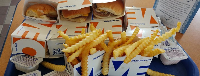White Castle is one of The 15 Best Places for Sliders in Chicago.