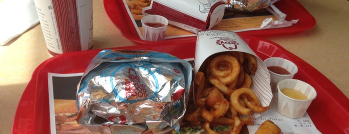 Arby's is one of American.