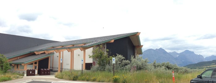 Glacier National Park Visitor Center is one of สถานที่ที่ Anthony ถูกใจ.