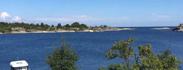 Huvudskär is one of Skärgårdsluff 2018.