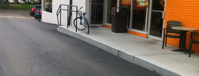 Crazy Bowls and Wraps is one of The 15 Best Places for Green Chili in St Louis.