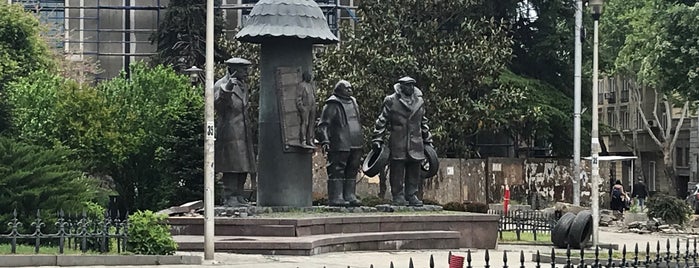 Avlabari Square | ავლაბრის მოედანი is one of Тбилиси.