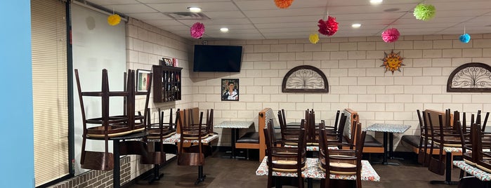 Chela's Mexican Restaurant is one of Senior Year Bucket List.