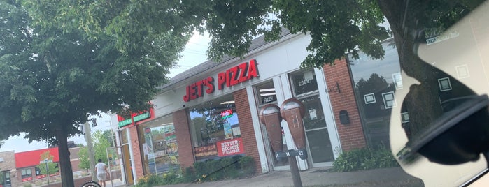 Jet's Pizza is one of Must-visit Food in Grosse Pointe Woods.