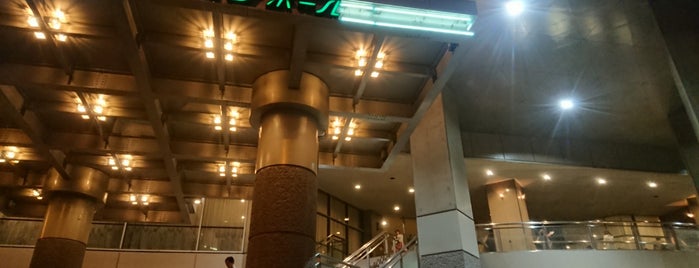 メルパルクホール大阪 is one of ホール・劇場.