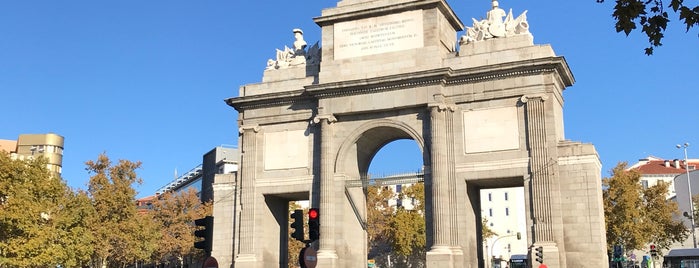 Puerta de Toledo is one of Rodrigo'nun Beğendiği Mekanlar.
