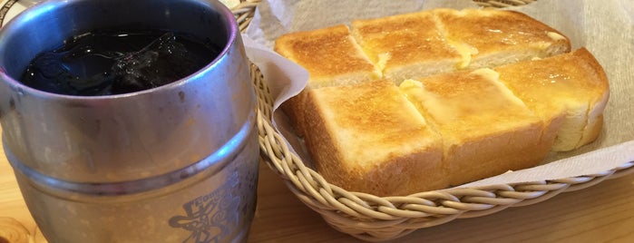 Komeda's Coffee is one of Tempat yang Disukai Sigeki.
