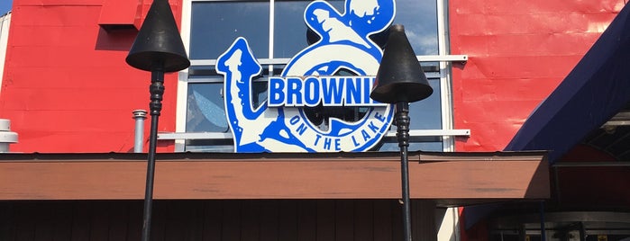Brownies on the Lake is one of Dining the Nautical Mile.