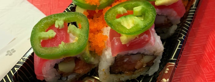 Fusion Bistro Sushi & Sake Bar is one of Favorite Food.