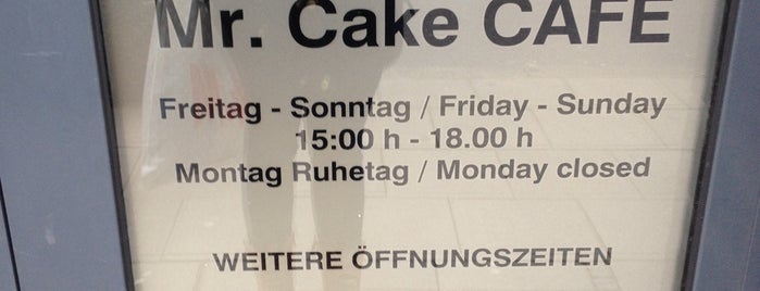Mr. Cupcake is one of Köln.
