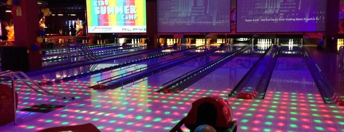 Switch Bowling is one of Basheeraさんの保存済みスポット.