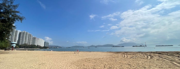 Butterfly Beach Park 蝴蝶灣公園 is one of Hong Kong Best Places!.