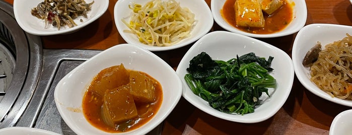 Chang Won Korean Restaurant is one of hao bao HK.
