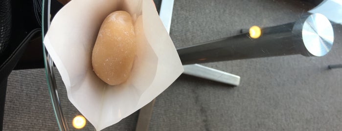 Mochi Sweets is one of Lugares favoritos de mariza.