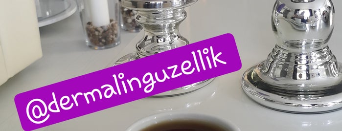 Dermalin Güzellik Salonu is one of Posti che sono piaciuti a Selcen.
