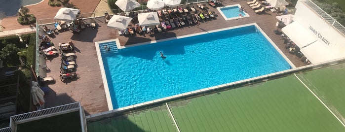Egeboyu Moonlight Pool Club is one of Lieux qui ont plu à İlgin.