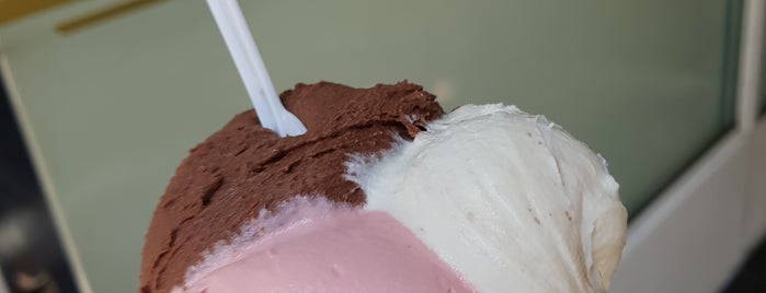 Gelato Borelli is one of Lugares favoritos de Vinicius.