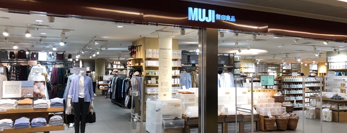 MUJI (無印良品) is one of KL.