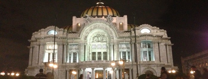 Palacio de Bellas Artes is one of Mexico DF.