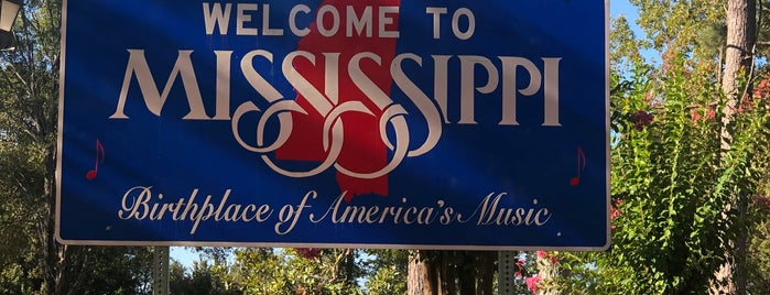 Mississippi Welcome Center is one of Posti che sono piaciuti a Christine.