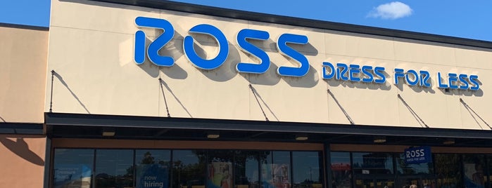 Ross Dress for Less is one of Locais curtidos por Daviana.