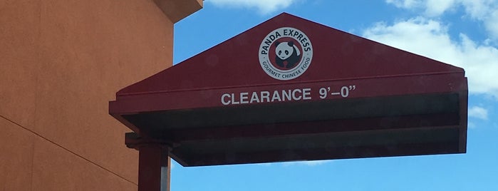 Panda Express is one of Sandraさんのお気に入りスポット.