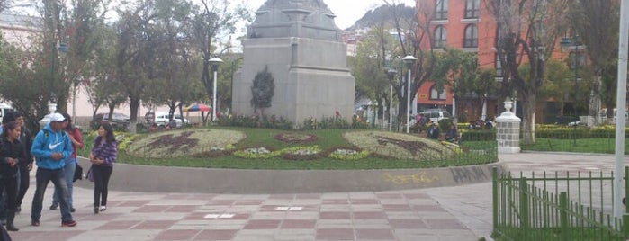 Plaza de San Pedro is one of Locais curtidos por Carolina.